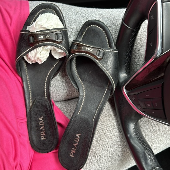 Prada kitten heels - Picture 6 of 8